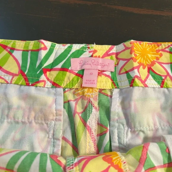 Lilly Pulitzer Callahan High Rise Shorts Womens Size 10 Preppy Daffodil Floral - Picture 5 of 6
